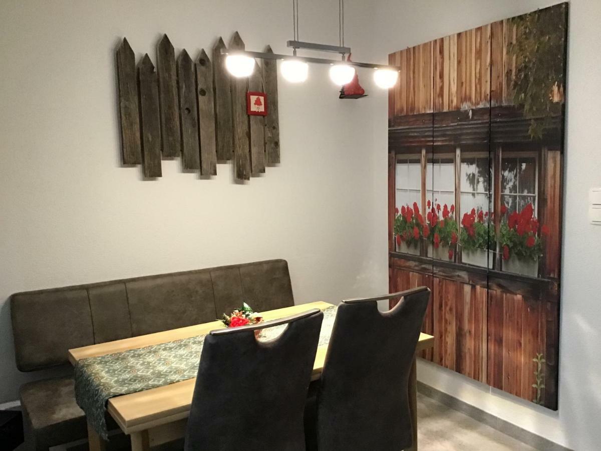 Pension Haus Sanz Vienna Luaran gambar
